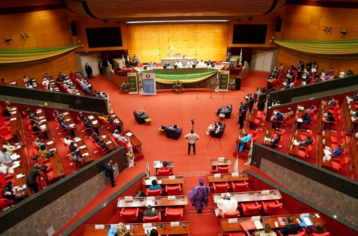 The parliament of the Economic Community of West African States (ECOWAS) opposed support for a special court for Gambia under Yahya Jammeh. Photo: bird's-eye view of the parliament's main chamber.