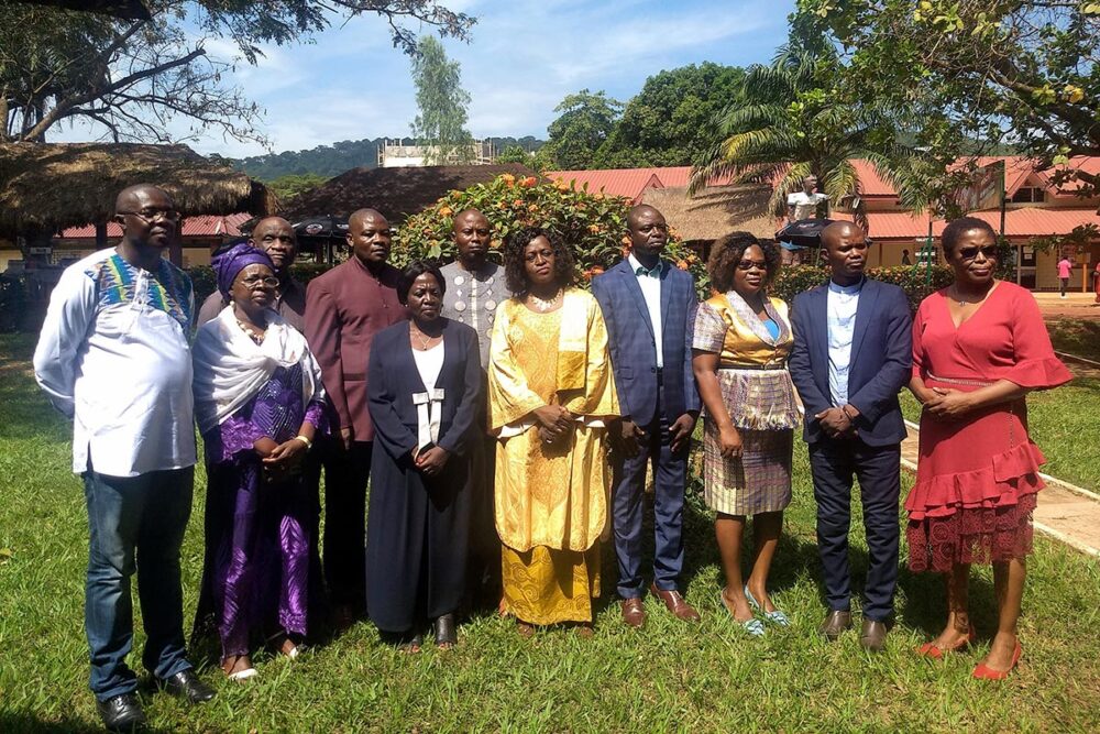 In the Central African Republic, the eleven commissioners of the Truth, Justice, Reparation and Reconciliation Commission (CVJRR) were dismissed in May 2024. Photo: The commissioners of the CVJRR pose outdoors.