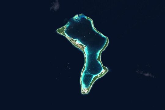 Political treaty on the future of the Chagos Islands between the United Kingdom and Mauritius. Photo: The island of Diego Garcia seen from a satellite.