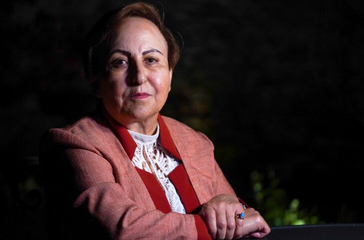 Entretien avec Shirin Ebadi, prix Nobel de la paix et avocate en Iran. Photo : portrait d'Ebadi.