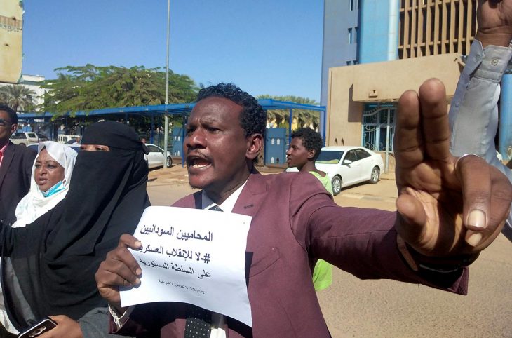 A lawyer demonstrates in Khartoum (Sudan)