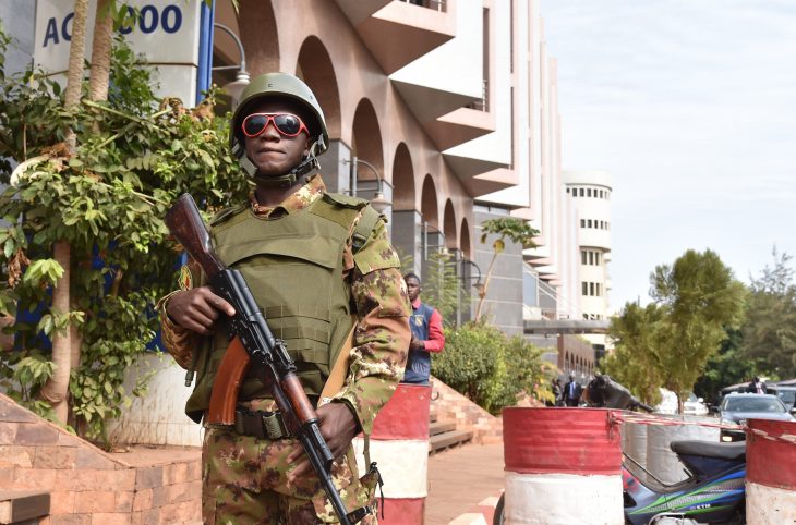 Revue de la semaine : Paris, Bamako même combat